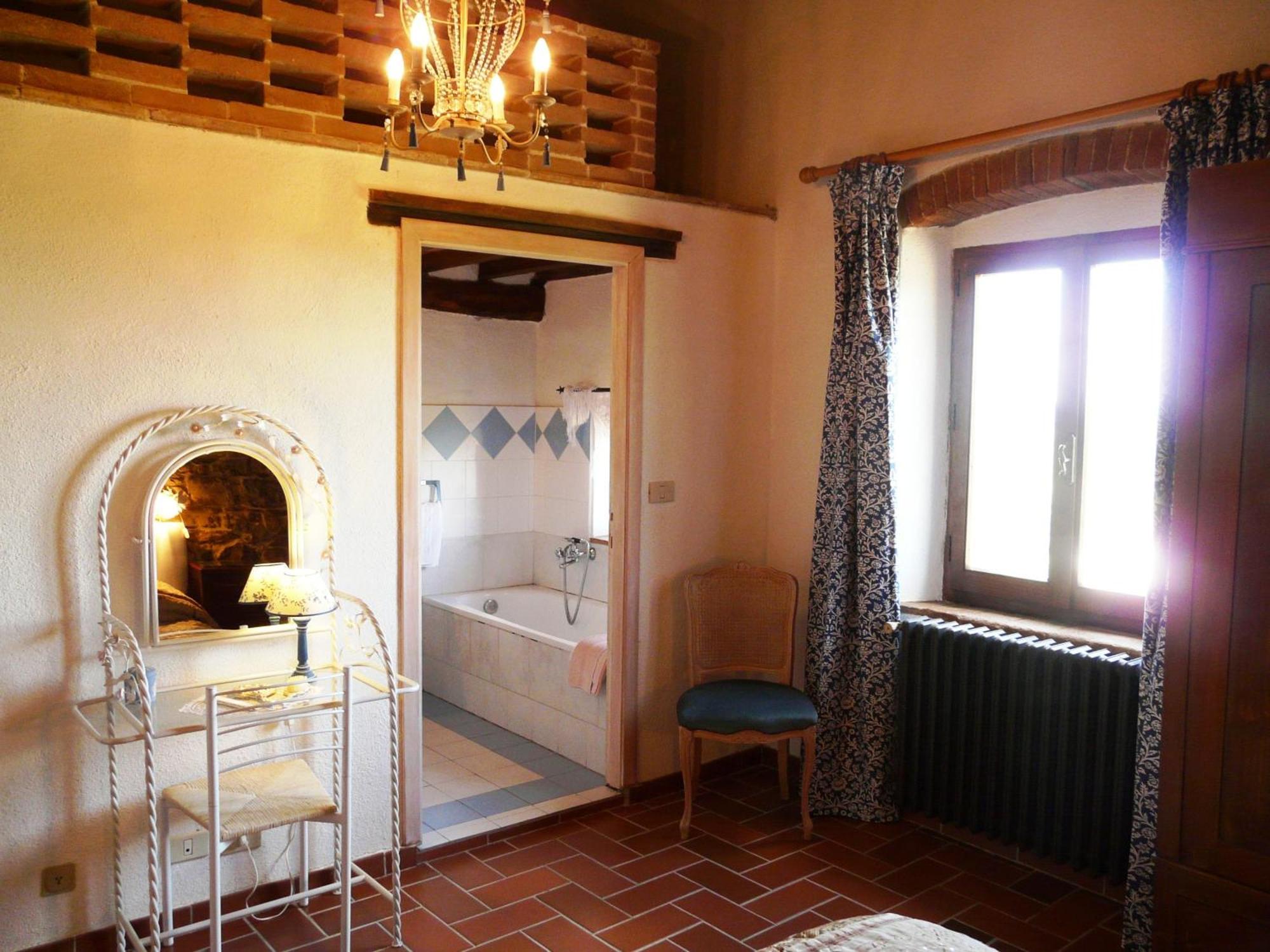 Podere Patrignone Vendégház Castellina in Chianti Szoba fotó